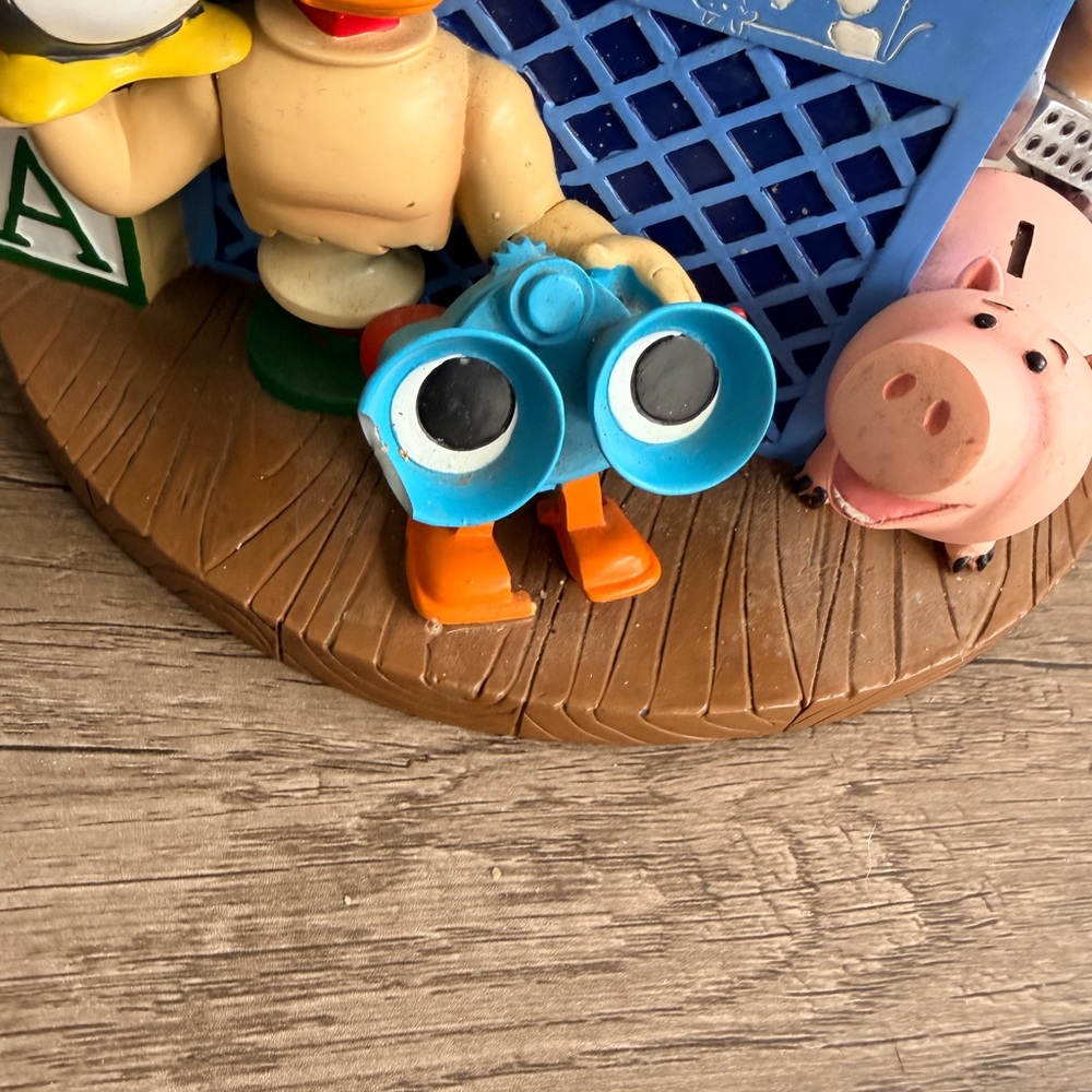 Toy Story Character Snow Globe with Woody and Friends - Picture 14 of 14